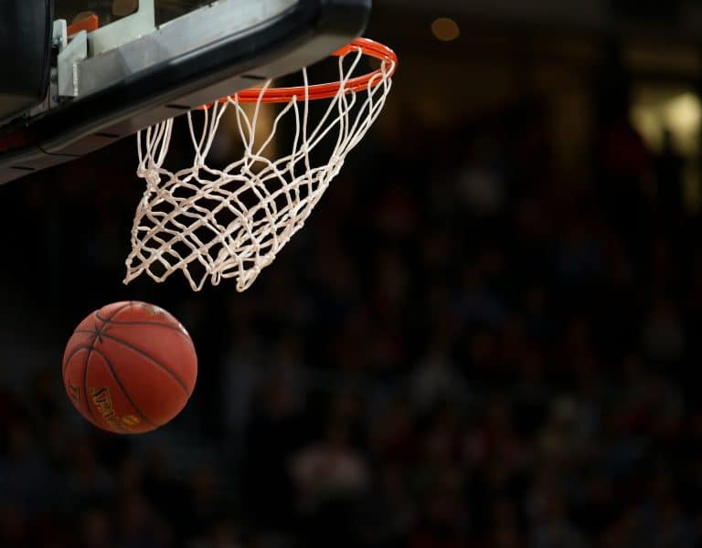 Mad Hoops Score with a Sirona Foundation Grant